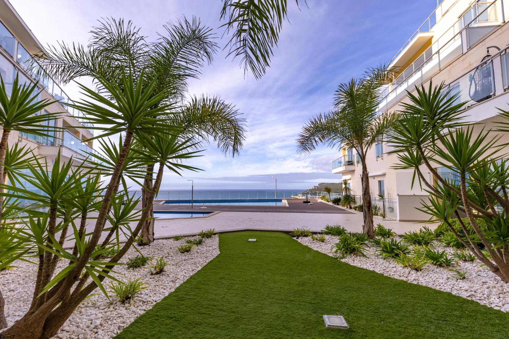 Cliffs Apartment - Astonishing View Over Sesimbra Bay By Trip2Portugal Exterior photo